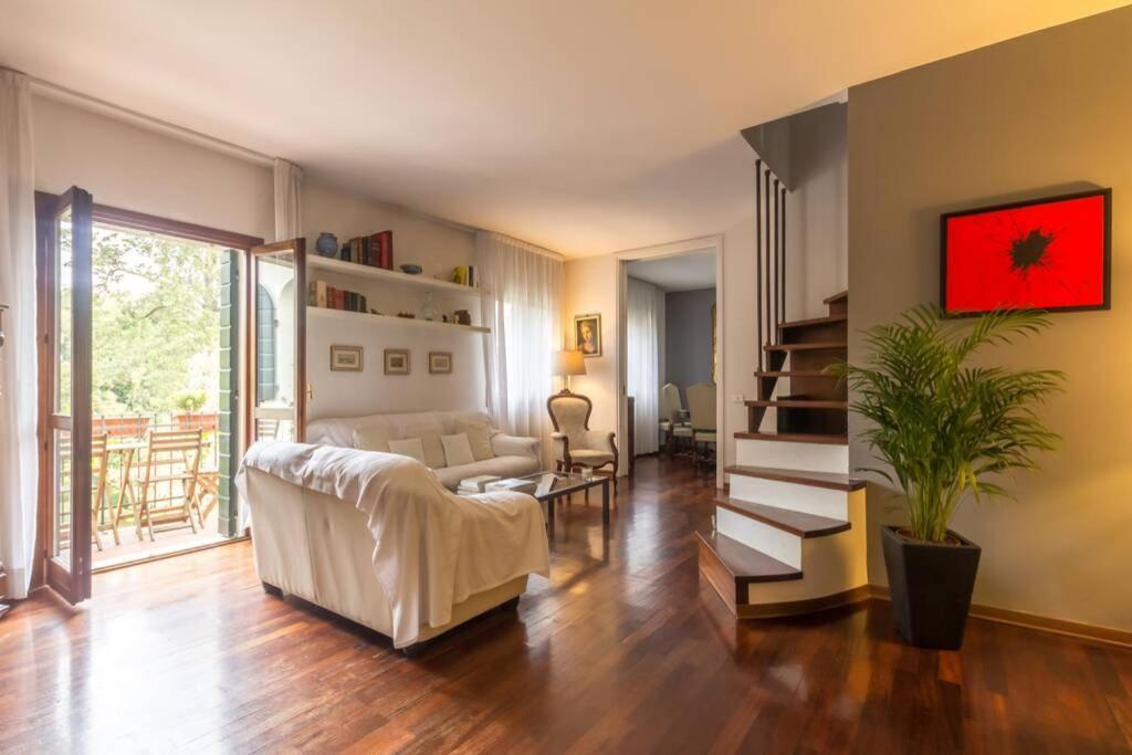 Dadahome Elegante Appartamento Vicino Al Centro Тревізо Екстер'єр фото